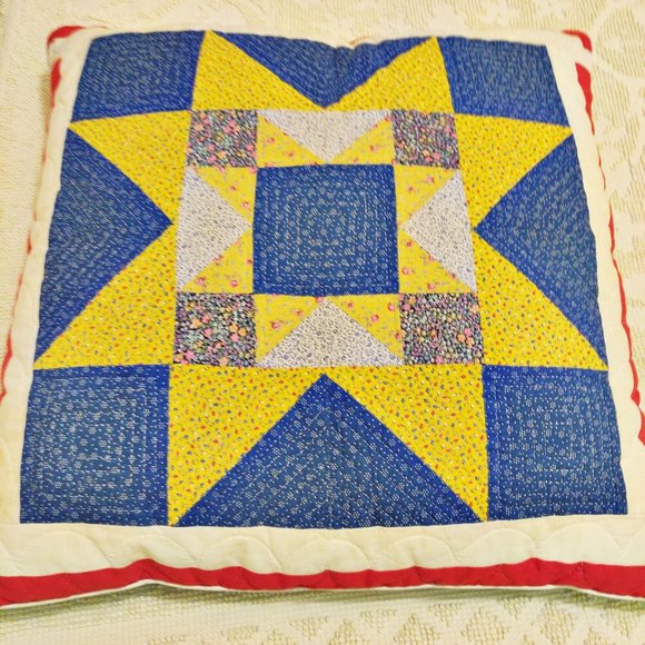 Vintage Quilt Block Pillows PAIR 2 in Primary Blue Yellow Red Stars Calico Flora - Picture 6 of 9
